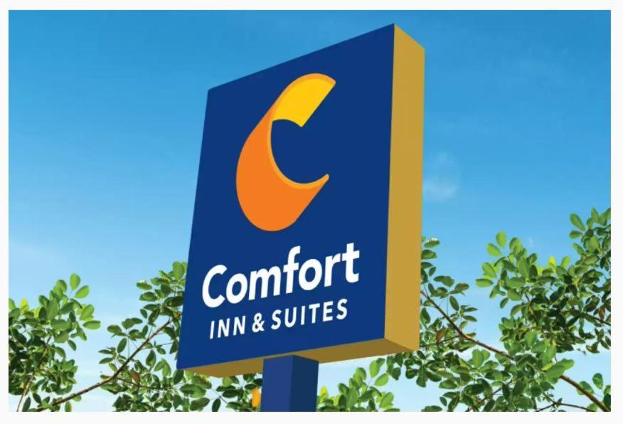 Comfort Inn & Suites Mt Rushmore Кийстоун Екстериор снимка