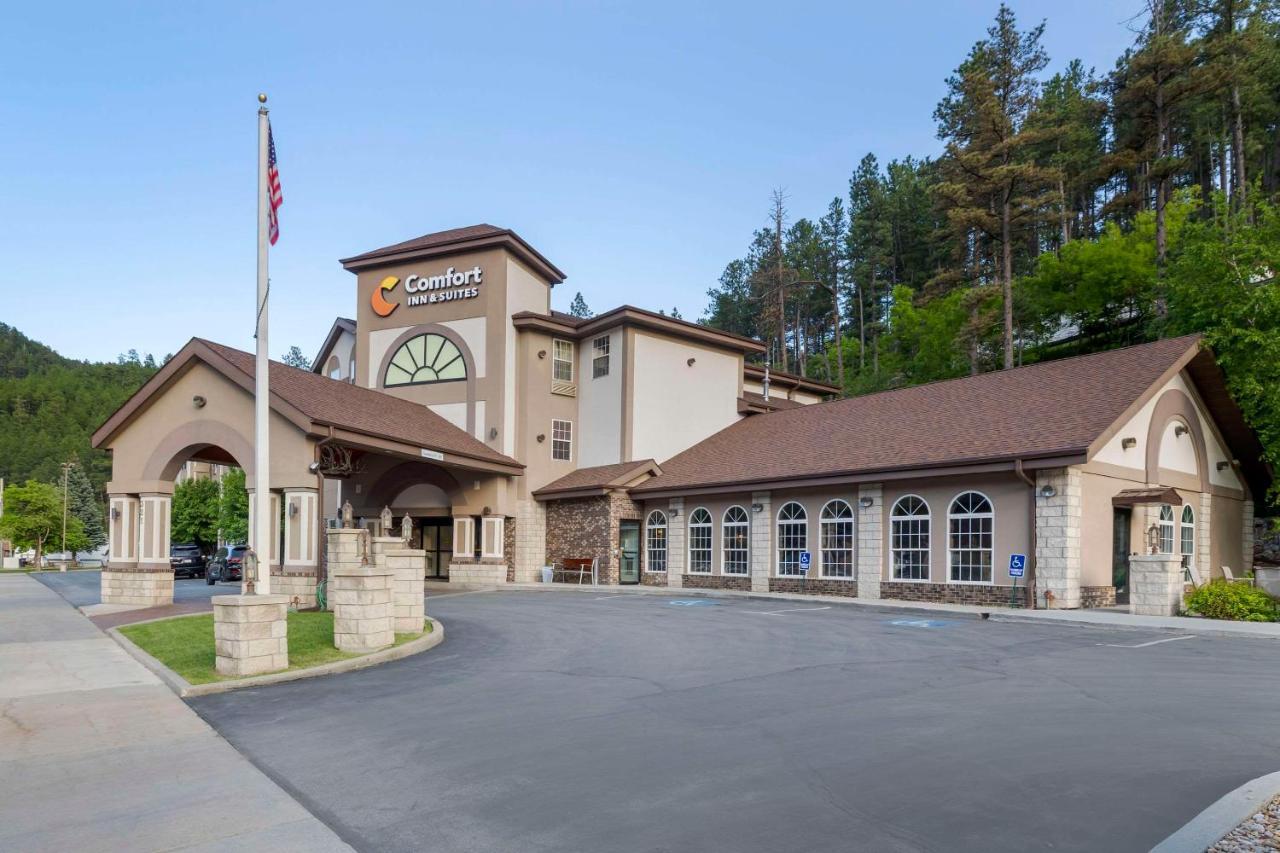 Comfort Inn & Suites Mt Rushmore Кийстоун Екстериор снимка