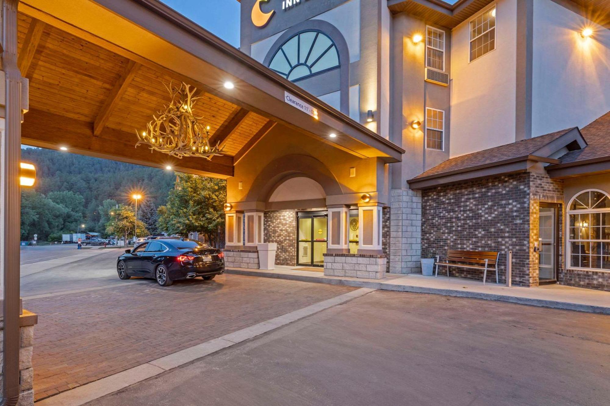 Comfort Inn & Suites Mt Rushmore Кийстоун Екстериор снимка